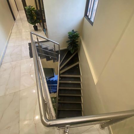 Hotel Ashyana - Near To Grant Road Station Βομβάη Εξωτερικό φωτογραφία