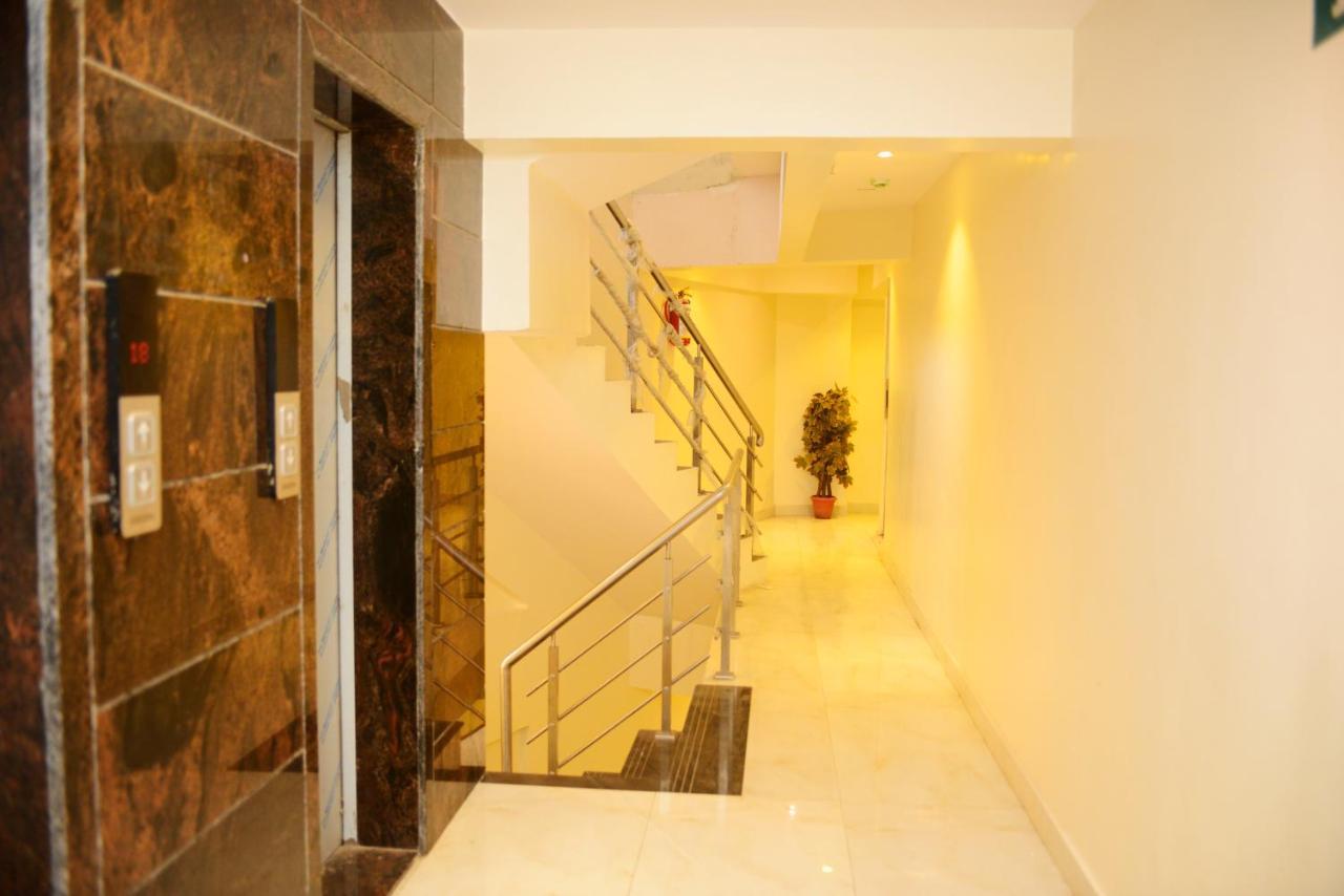 Hotel Ashyana - Near To Grant Road Station Βομβάη Εξωτερικό φωτογραφία