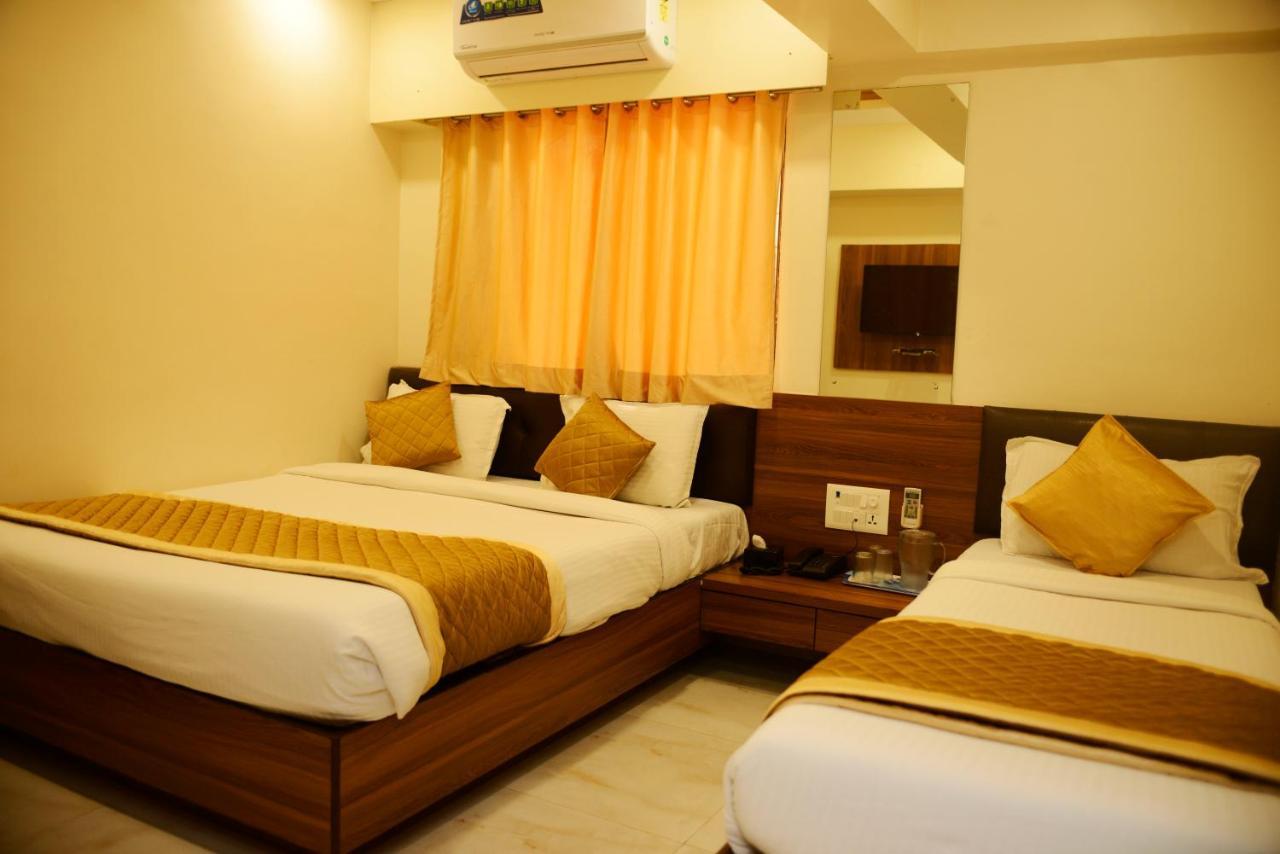 Hotel Ashyana - Near To Grant Road Station Βομβάη Εξωτερικό φωτογραφία